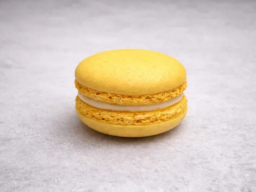 Lemon Macaron